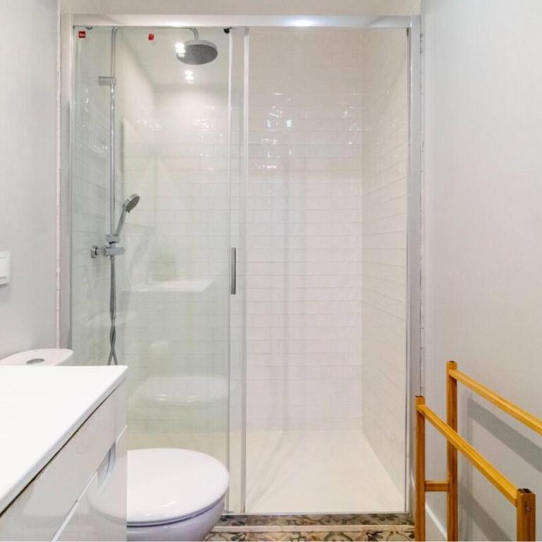 Comfortable Studio in Lavapies - Madrid Center - One-Bedroom Apartment - 4