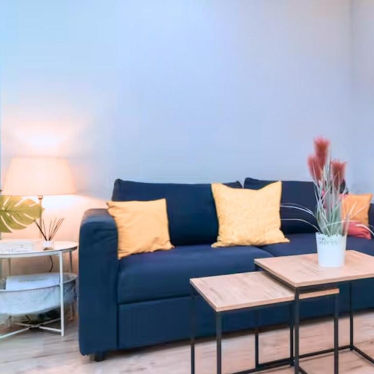 Comfortable Studio in Lavapies - Madrid Center - One-Bedroom Apartment - 11