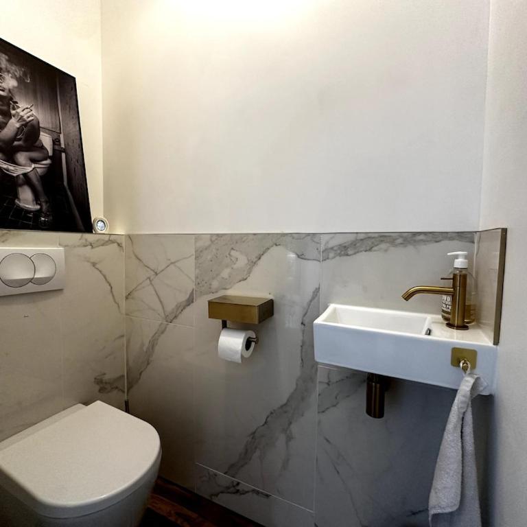 Grande maison de charme avec jardin - Maison 3 Chambres - 21