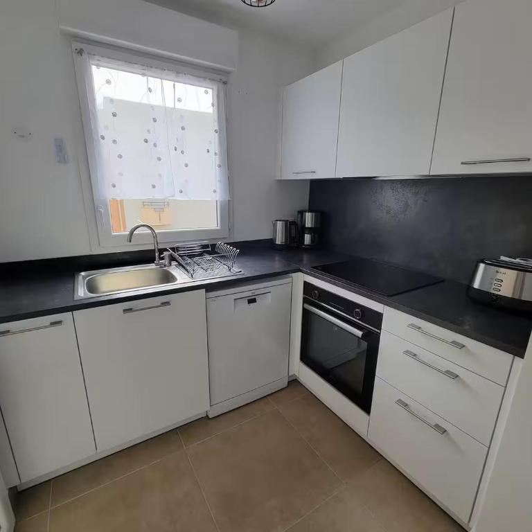 Terra Tosca Sunny and Stylish Apartement - Appartamento con 2 Camere da Letto e Terrazza - 4