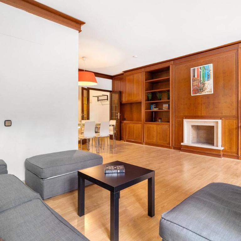 Sunny Terrace Retreat AC 3BR2BA - Apartment - 13