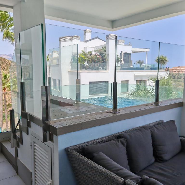 Luxury apartment with sea view and private pool at Santa Barbara Heights - Apartamento de 2 dormitorios con vistas - 17