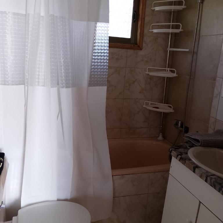 Cabaña en Laguna Verde - Three-Bedroom House - 10