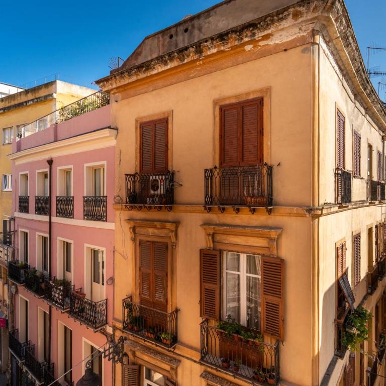 Appartamento Cagliari centro con vista sul porto - Appartamento con 2 Camere da Letto - 29