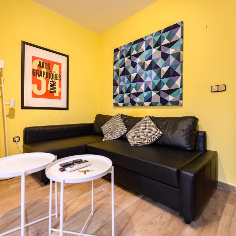 For You Rentals Encantadora vivienda TEMPORAL a pocos minutos del metro Lavapies ZUR3324 - Studio with Sofa Bed - 8