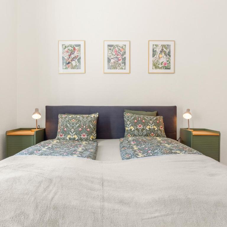 Großzügige Wohnung im Villenviertel 2 Schlafzimmer und Loggia - Apartment mit 2 Schlafzimmern - 21