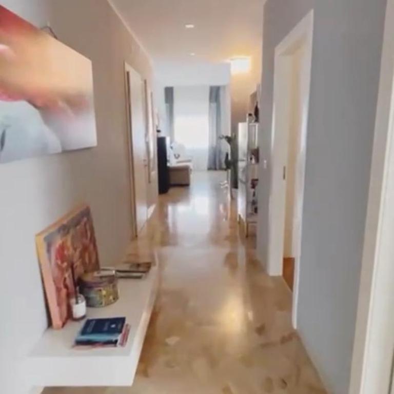 Elegant & Spacious - 30 min from Venice - King beds! - Three-Bedroom Apartment - 17