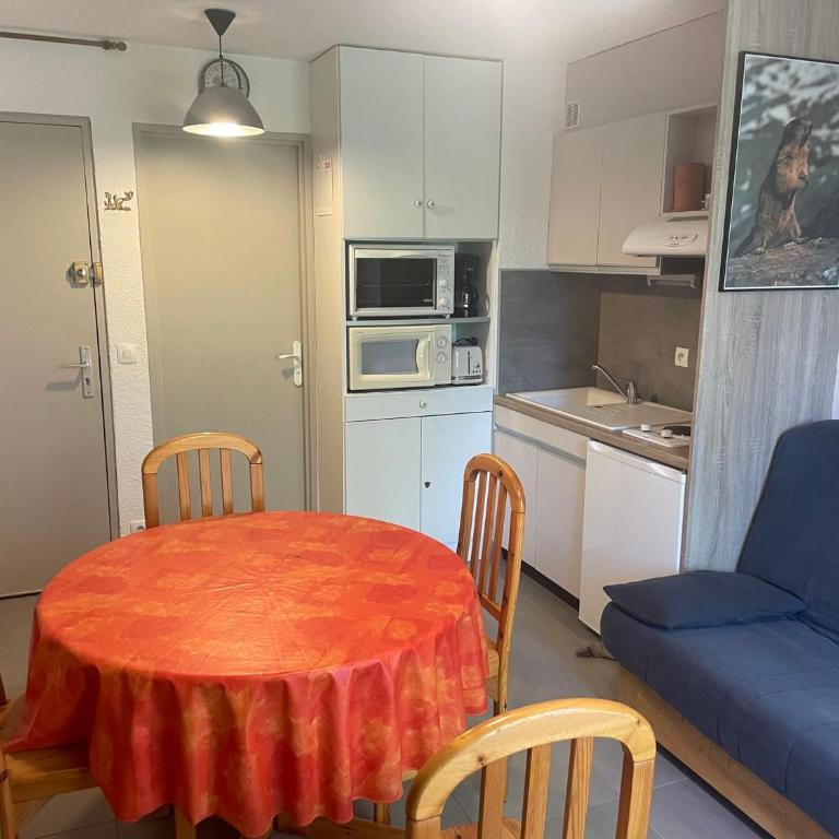 Studio confortable 19m², 2/3 pers, balcon Est, proche pistes et commerces - Merlette, Orcières - FR-1-636-63 - Monolocale - 4