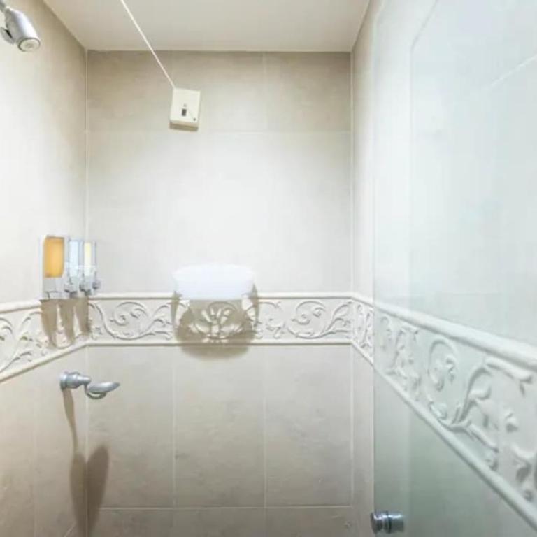 Unique & Spectacular Panoramic Views Top Location - Apartment - 54