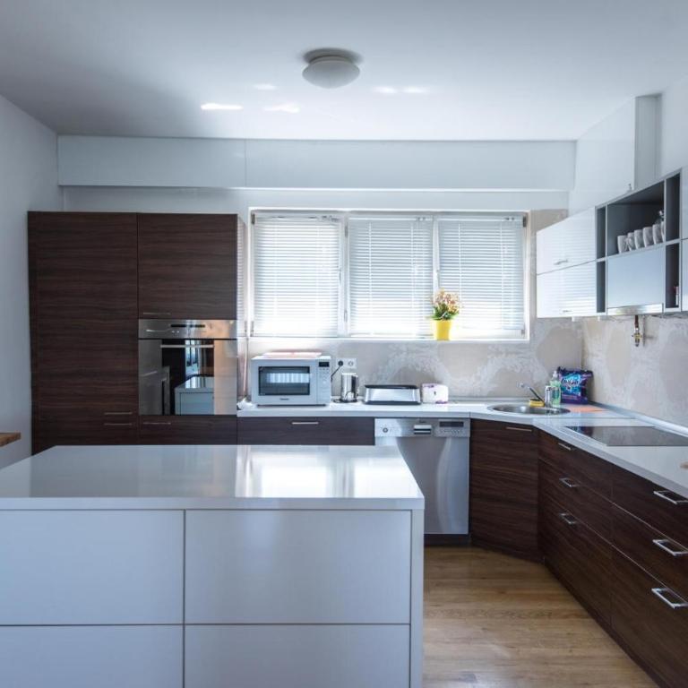Deluxe Flat - Apartment - 10