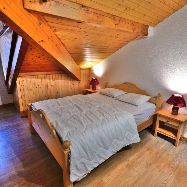 Charmant 2 pièces + mezzanine, 42m², 4 pers, balcon sud, proche commerces et ski bus au Grand-Bornand - FR-1-458-155 - Apartamento - 9