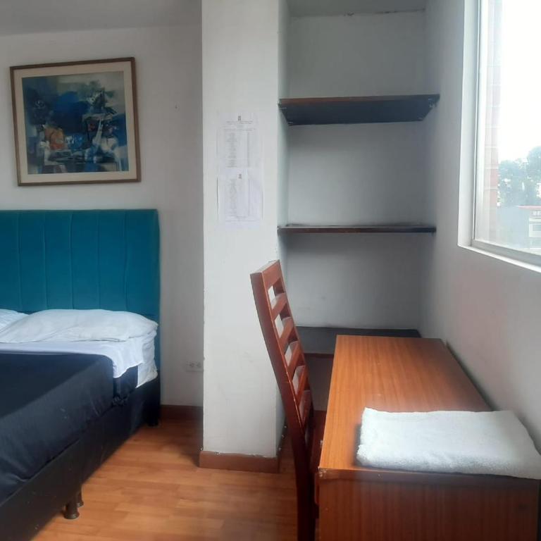 Hotel Roma Bogota , Corferias , Cerca Embajada Americana , Universidad Nacional , G 12 ,Movistar Arena Agora Habitaciones y Apartaestudios muy bien ubicado a 30 minutos del Aeropuerto - Habitación Doble Deluxe - 4