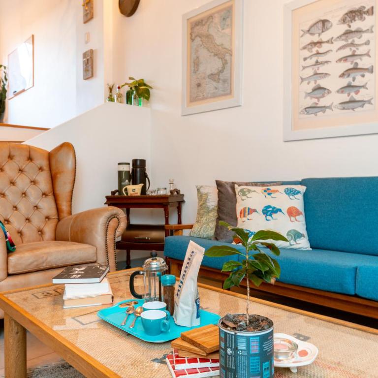 Homely Penthouse in Provenza - Two-Bedroom Apartment - 44