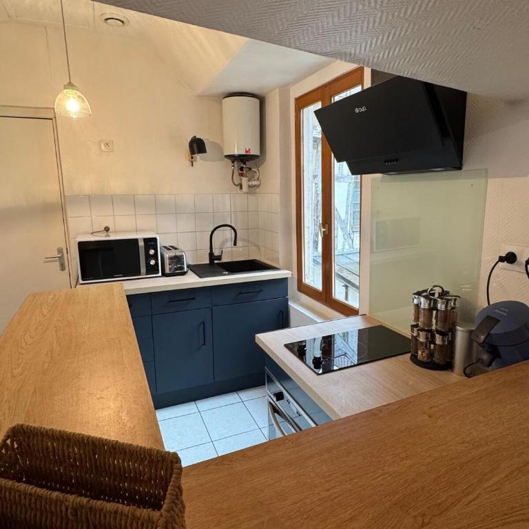 Appartement unique au Cœur historique de Troyes - Apartment mit 1 Schlafzimmer - 9