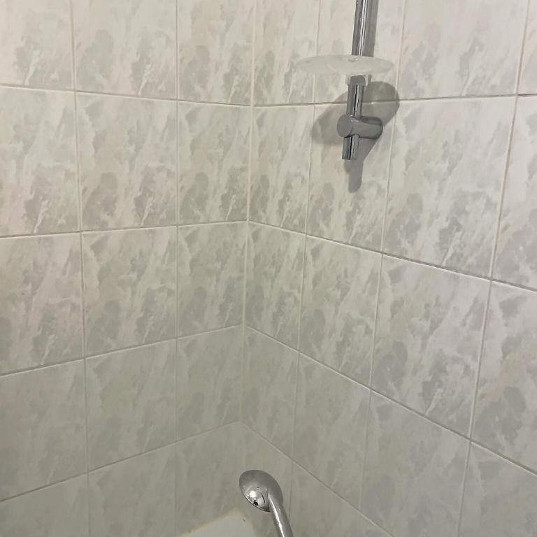 Superbe Cosy Studio Ideal pour les professionnels et les couples en déplacement PROCHE GARE et toutes commodités - Appartamento con 1 Camera da Letto - 4