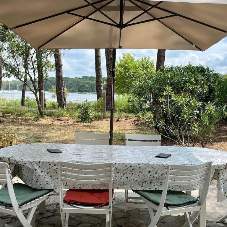 Wonderful house on the lake with idyllic lake views - Maison 4 Chambres - 2