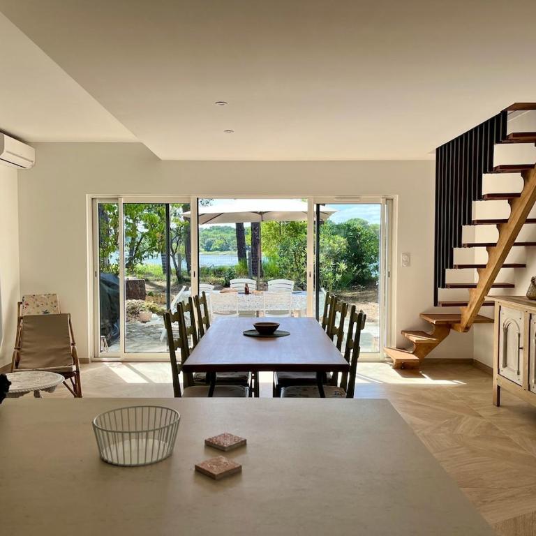 Wonderful house on the lake with idyllic lake views - Maison 4 Chambres - 5