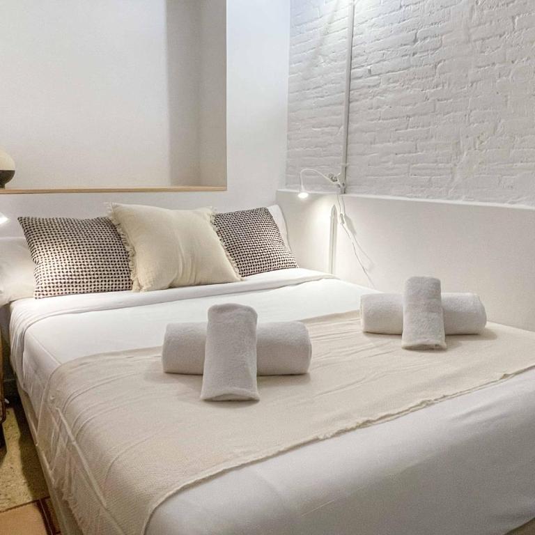 Barcelona Touch Apartments - Font Honrada - Two-Bedroom Apartment - 24