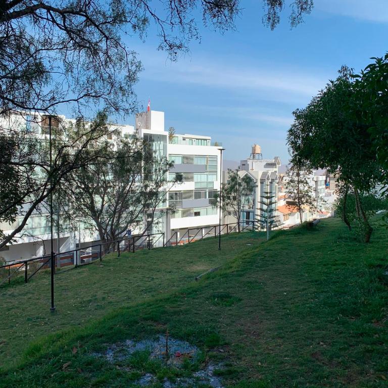 LUXURY CAYMA - La mejor vista a la campiña sin salir de la ciudad - Apartamento Deluxe de 3 dormitorios - 2