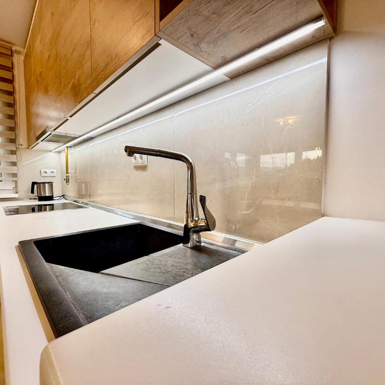 Apartment Jedra Sarajevo I Near Center & Station - Three-Bedroom Apartment - 25