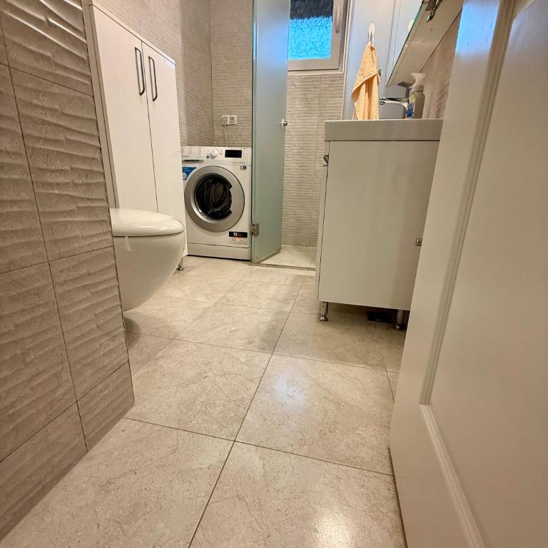 Apartment Jedra Sarajevo I Near Center & Station - Three-Bedroom Apartment - 12