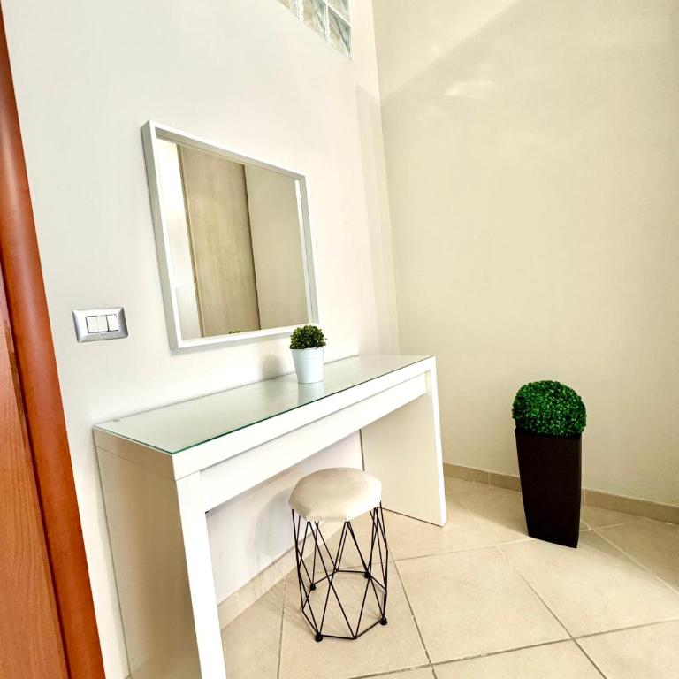 GarbantSuite Apartment In Rome - Two-Bedroom Apartment - 28