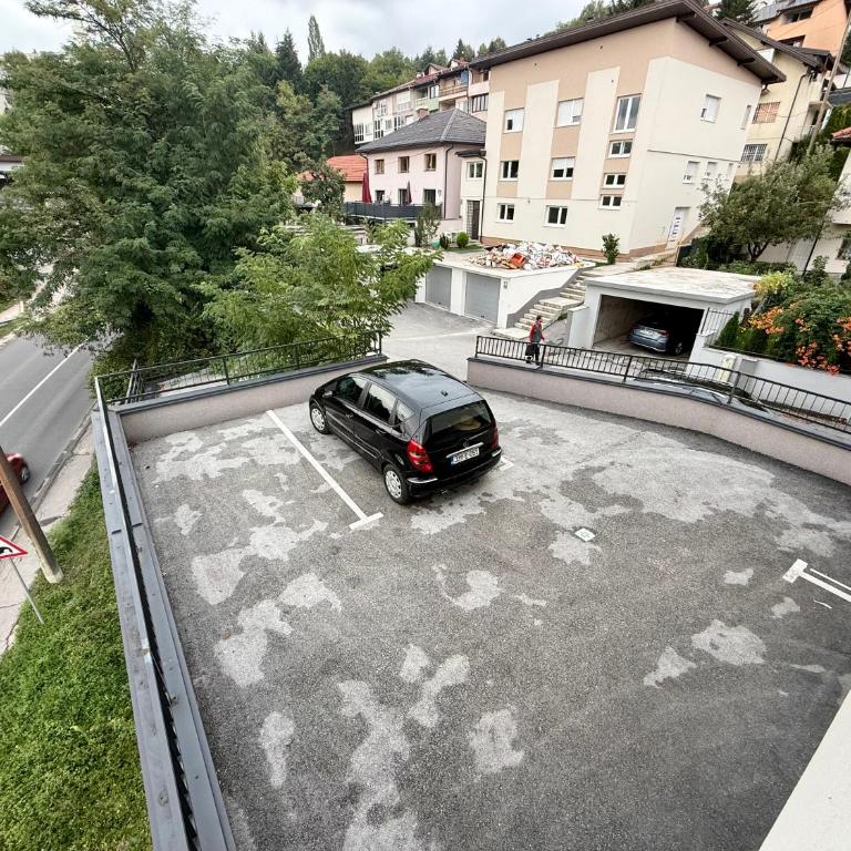 Apartment Jedra Sarajevo I Near Center & Station - Three-Bedroom Apartment - 4