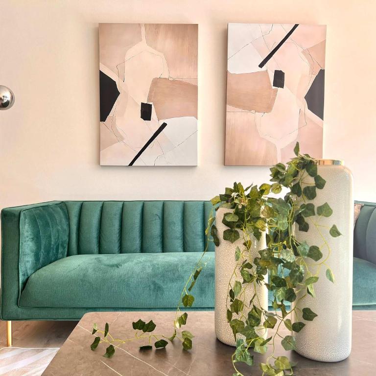 Exclusive and modern steps from Parque Arauco - Apartment - 3