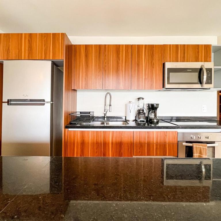 Luxury Penthouse Panoramic Views & Pool - Three-Bedroom Premium Apartment with Resort View - 47