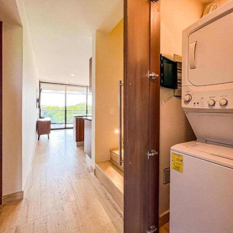 Luxury Penthouse Panoramic Views & Pool - Three-Bedroom Premium Apartment with Resort View - 72