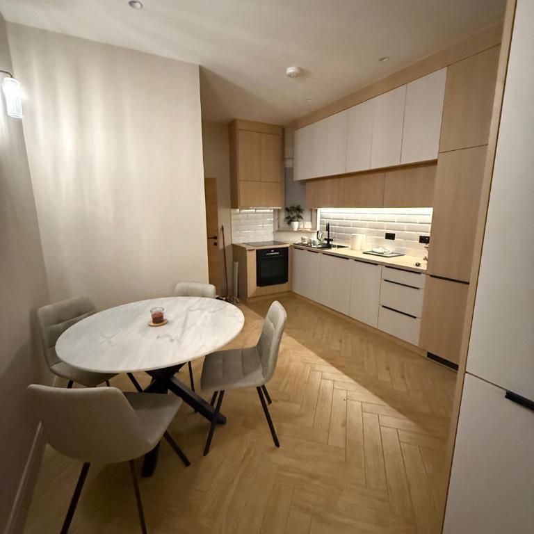 MiVa Apartment - Two-Bedroom Apartment - 23