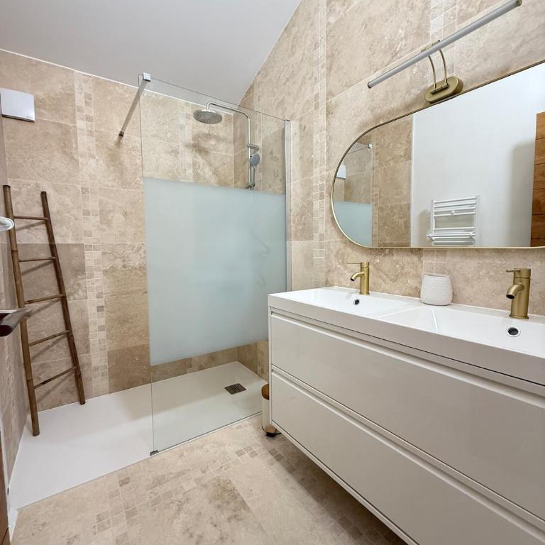 Appartement Confortable en Provence - Appartement 2 Chambres - 7