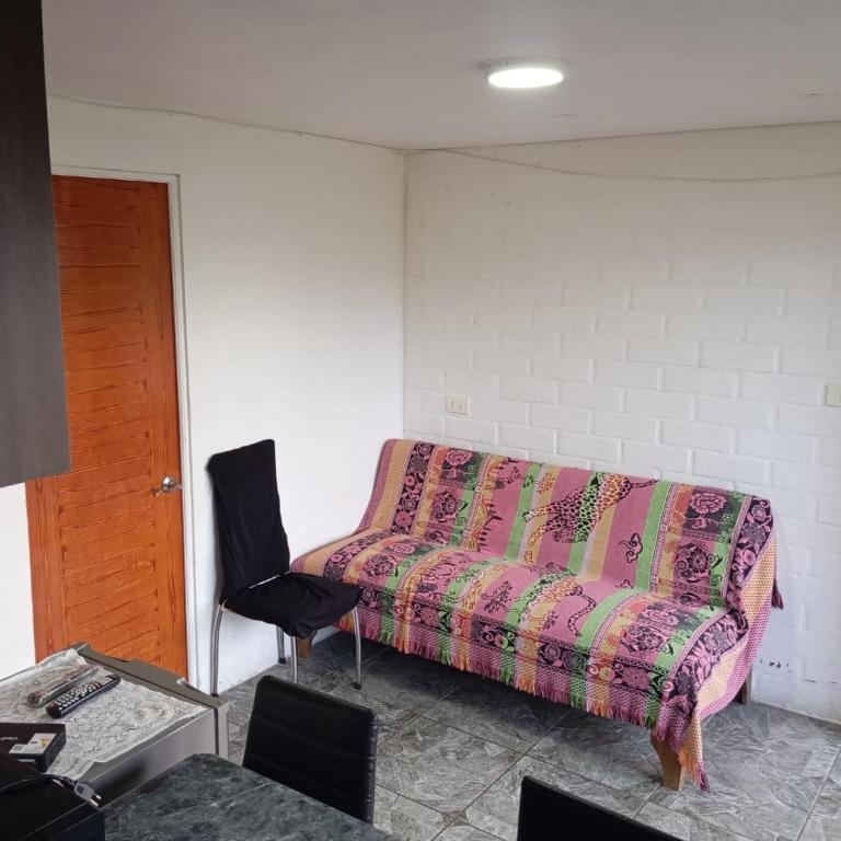 Departamentos y tinajas Blanquita mahuida - Two-Bedroom Apartment - 10