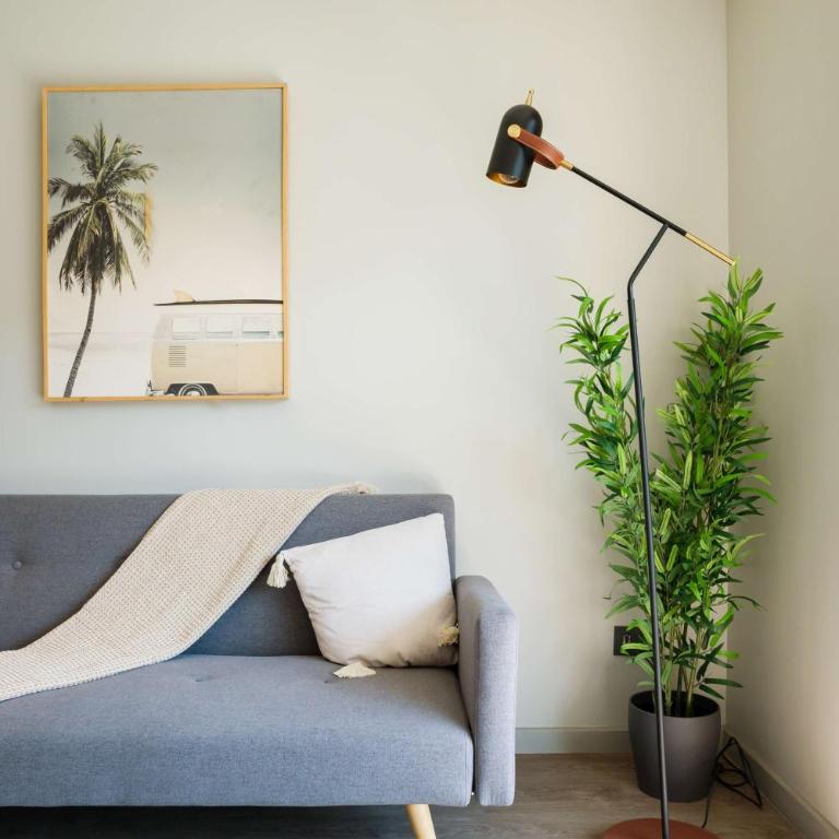 Stylish 2BR Urban Retreat in Providencia - Apartment - 7