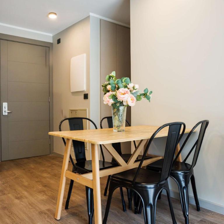 Stylish 2BR Urban Retreat in Providencia - Apartment - 19