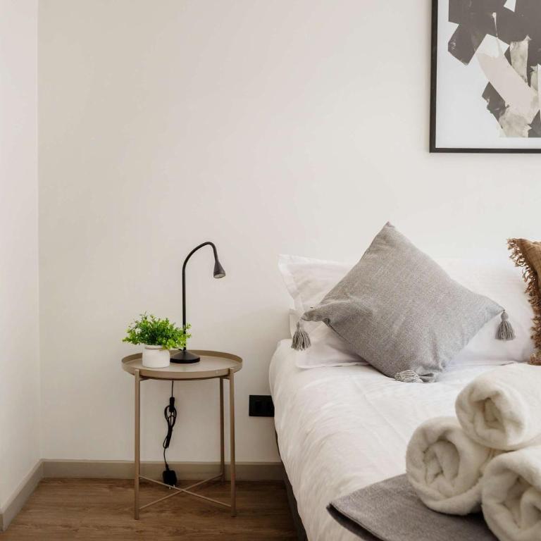 Stylish 2BR Urban Retreat in Providencia - Apartment - 13