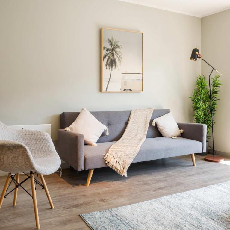 Stylish 2BR Urban Retreat in Providencia - Apartment - 18
