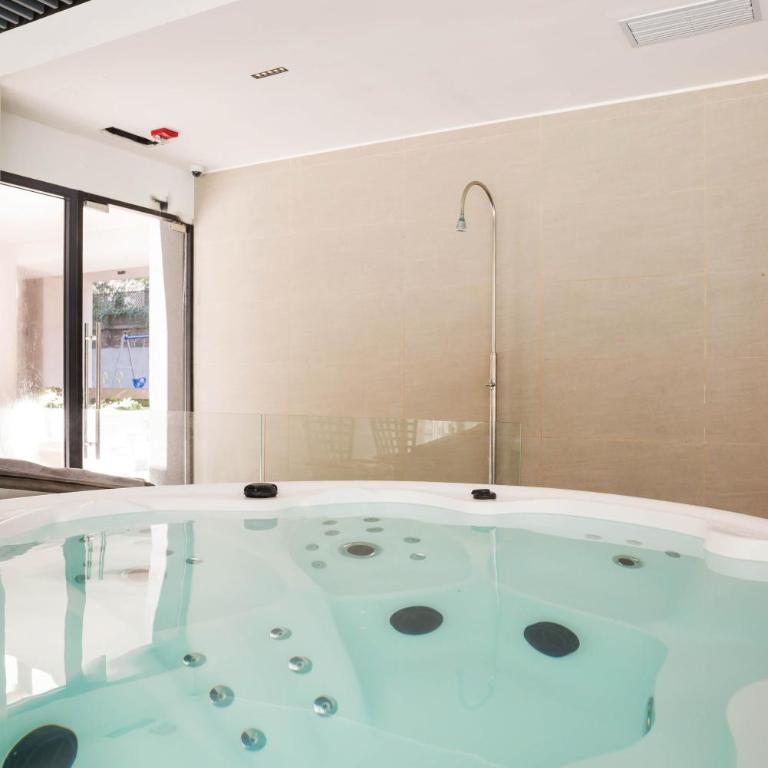 Stylish 2BR Urban Retreat in Providencia - Apartment - 38