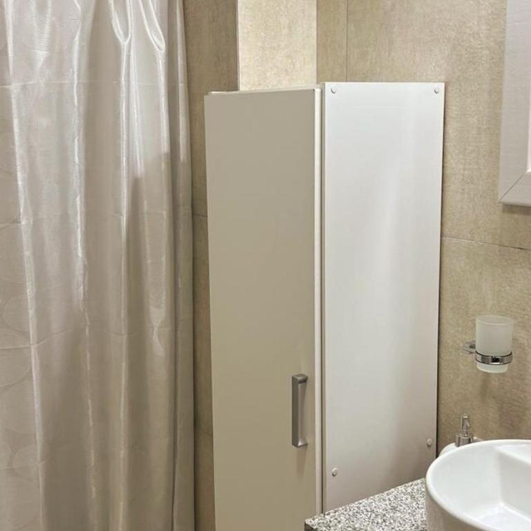 Brc Homes Rental #601 con vista al lago y cochera - Two-Bedroom Apartment with Lake View - 35