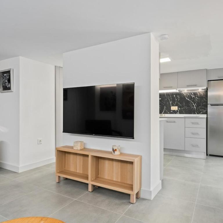 Marbella Beach Apartment I - One-Bedroom Apartment - 6