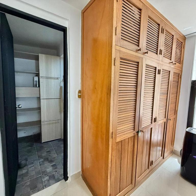 Medellín Poblado Gem Steps to Cafés & Nightlife - Three-Bedroom Apartment - 18