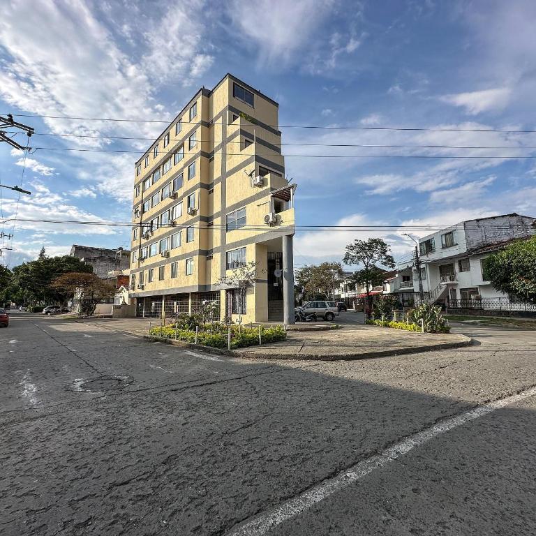 San fernando estadio a 1 cuadra - Apartamento - 14