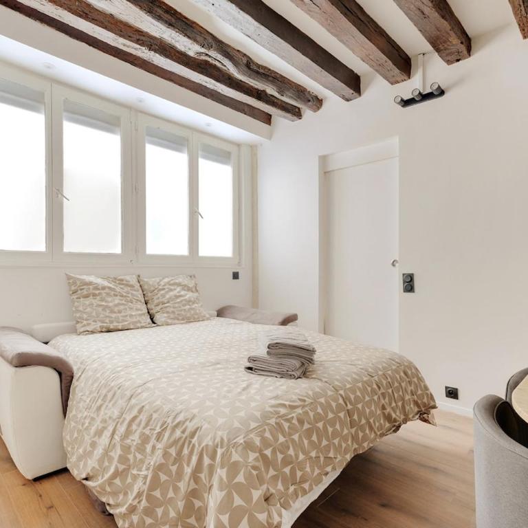 Marais-Montorgueil - Cozy Apartment - 2BR-8P - Two-Bedroom Apartment - 4