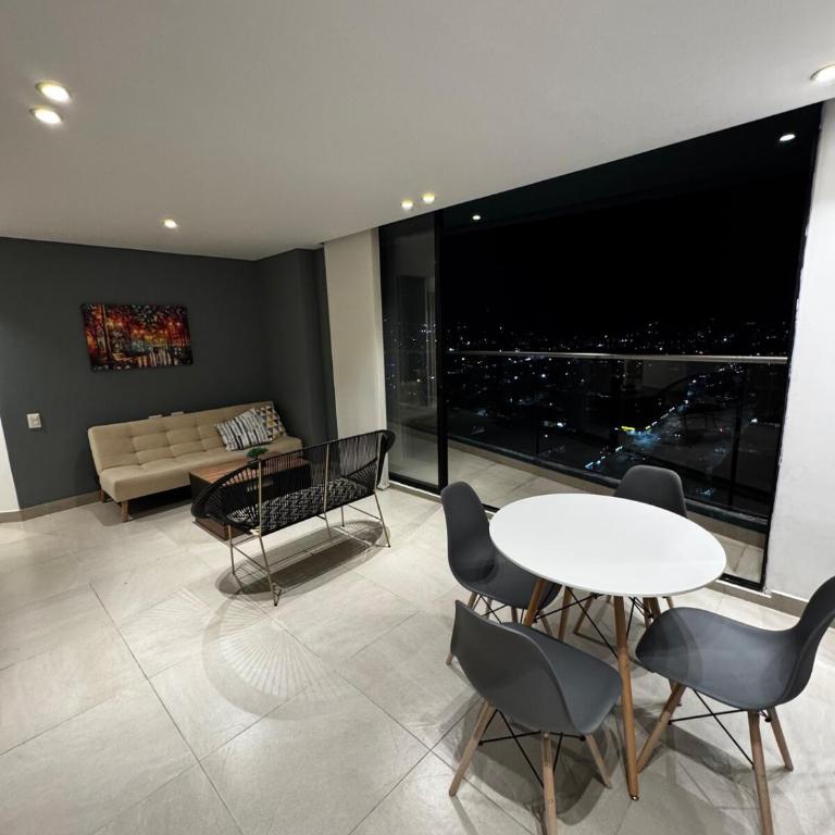 Apartment with a beautiful view - Apartamento de 3 dormitorios - 24