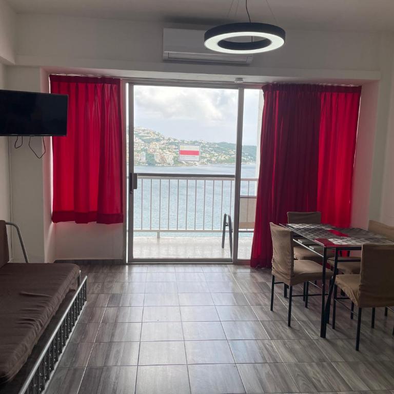 Hermosa Suite Torres Gemelas - Habitación Cuádruple con balcón - 9