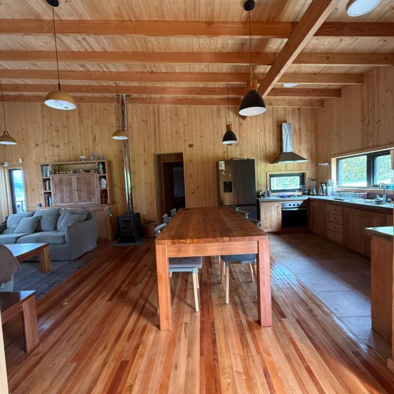 Casa con vistas al Lago Ranco - Four-Bedroom House - 13