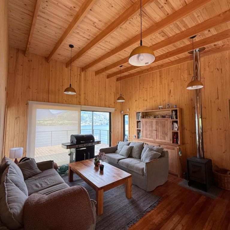 Casa con vistas al Lago Ranco - Four-Bedroom House - 22