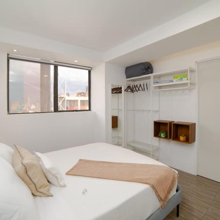 Air Conditioning Glamorous Sunset Panoramic Views - Apartment - 13