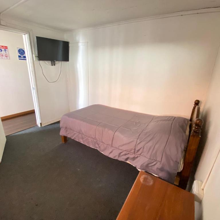 BG servicios - Habitación Doble - 1 o 2 camas - 3