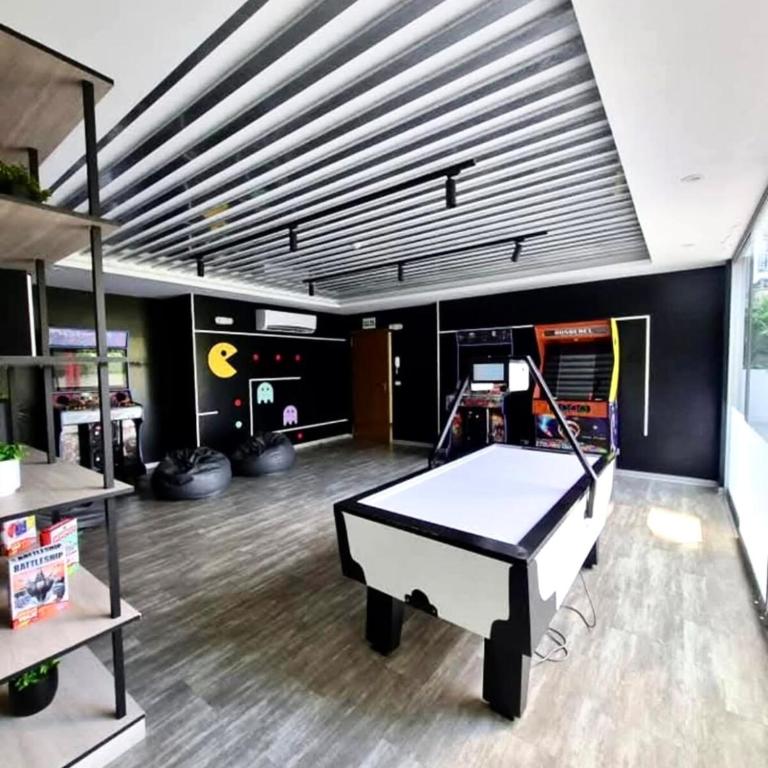 Departamento de Lujo en Zona Financiera - Two-Bedroom Apartment with City View - 13